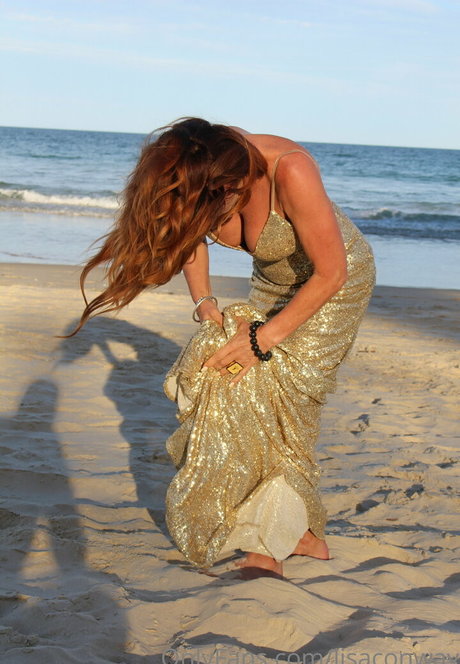 lesbian fingering onlyfans hot nude photo