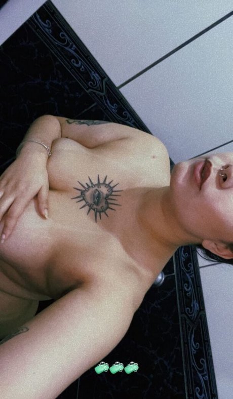 privisis2u model porn pics