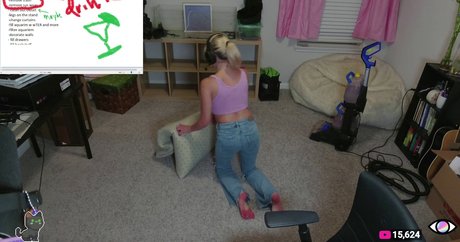 Adrianah Lee nude star gallery