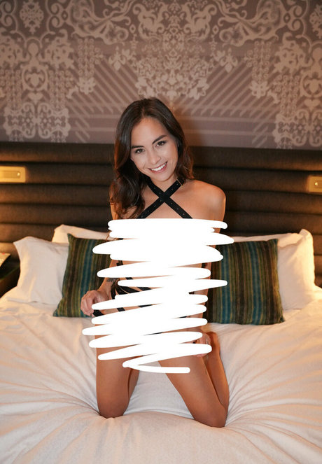 Alexchov hot model pics