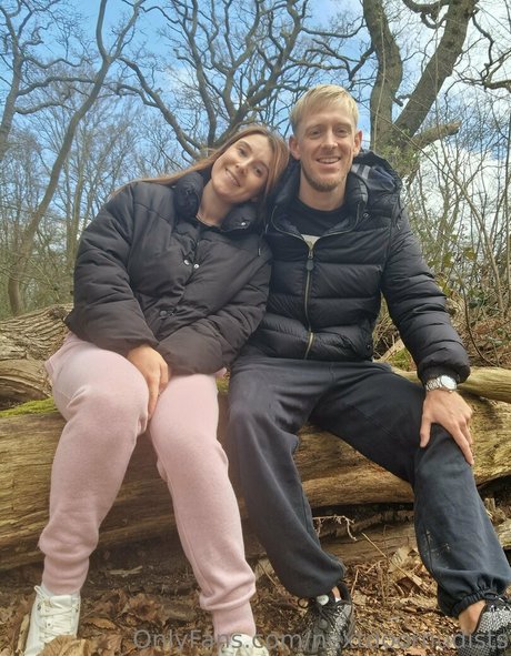 Nextdoornudists naked actress pic