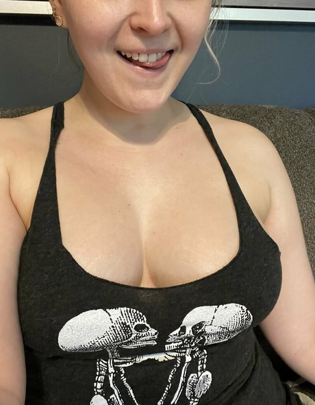 shemale fucks girl onlyfans hot sex photos