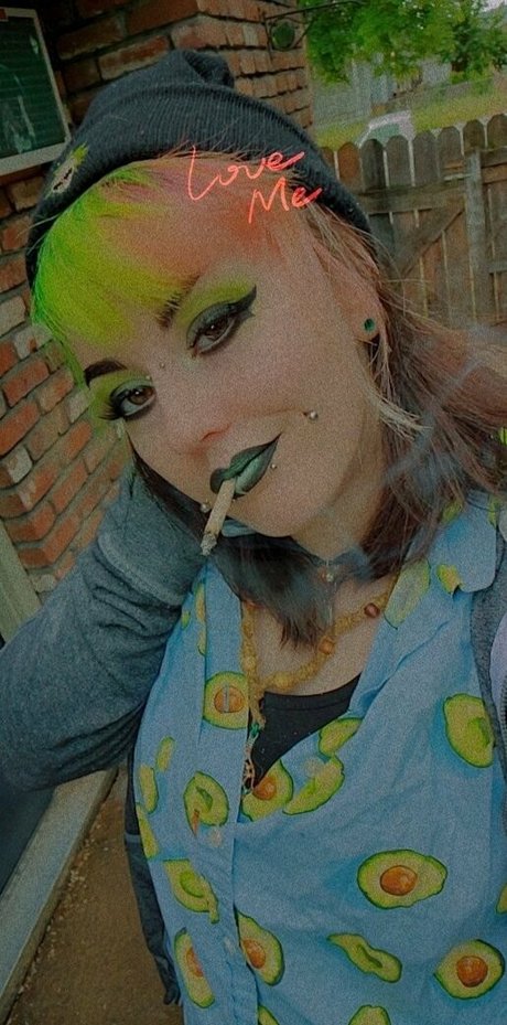 monsterbun42 top actress picture