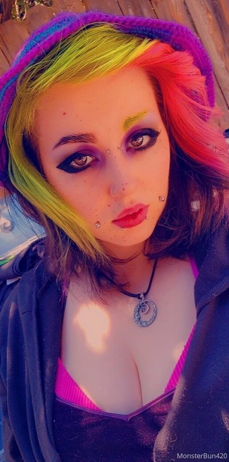 monsterbun42 xxx model archive