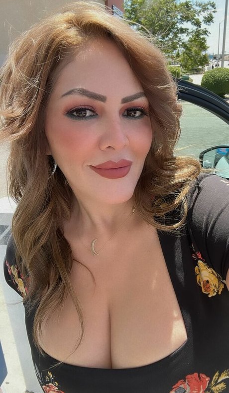 Marlene Quinto exclusive star photos