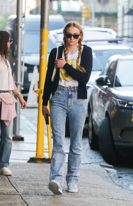 off grid onlyfans art porn galleries