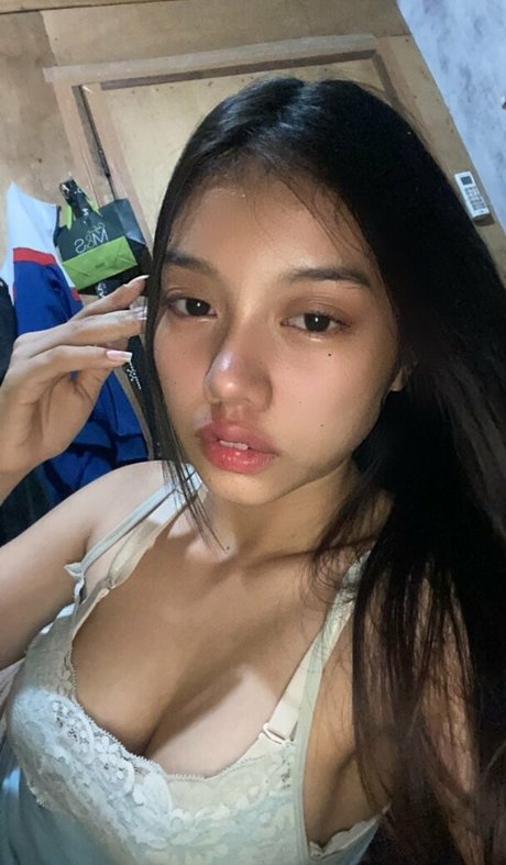 raisoftwi pornstar nude photo