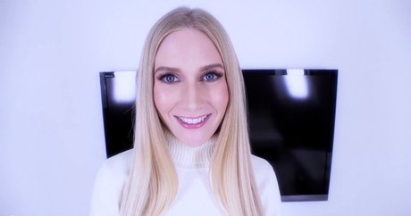 Emma Starletto top actress photo