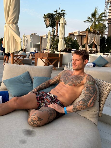 Gwoodlightxxx model perfect pics