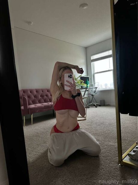 Buustybuuttsluuttbrookie art model photo