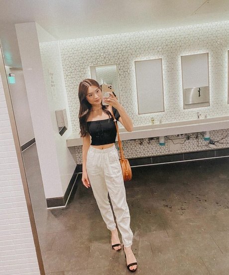 fitness ass onlyfans sexy image