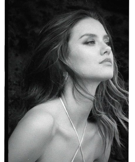 girl onlyfans sexy nudes image