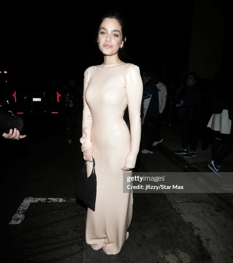 Odeya Rush nude star pictures