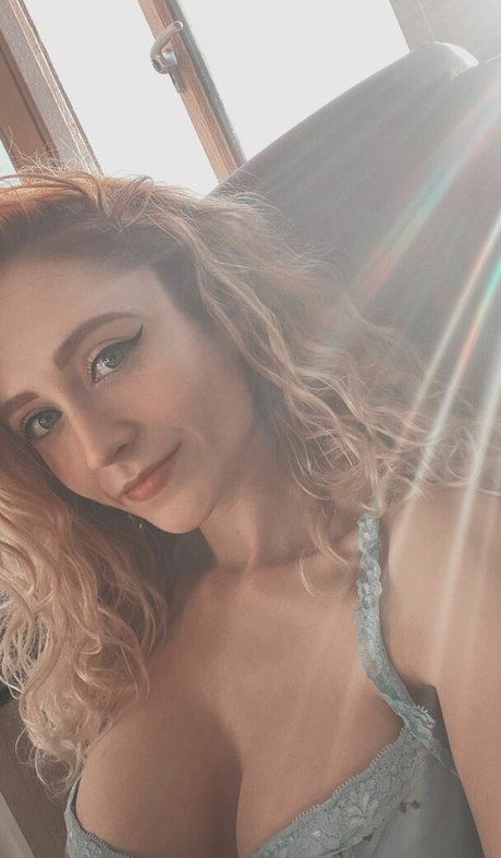 Janet Devlin star pornographic archive