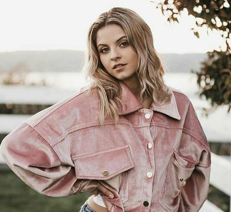 asian shemale onlyfans art porn picture