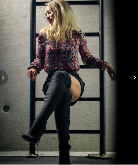 big ass asian onlyfans nude gallery