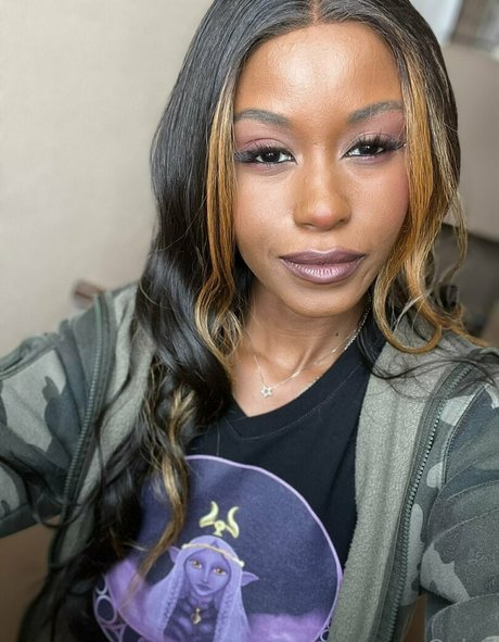 goth threesome onlyfans art nude img