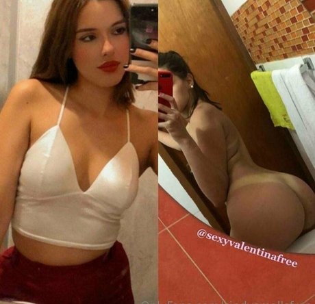 lesbian fisting onlyfans hot porn pictures