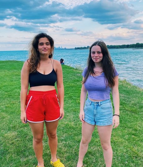 Deena E model naked picture