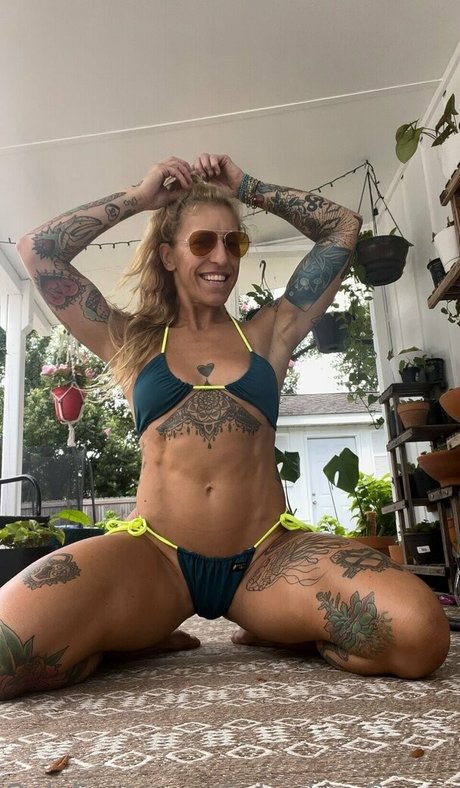 Suburban Gypsy best model pic