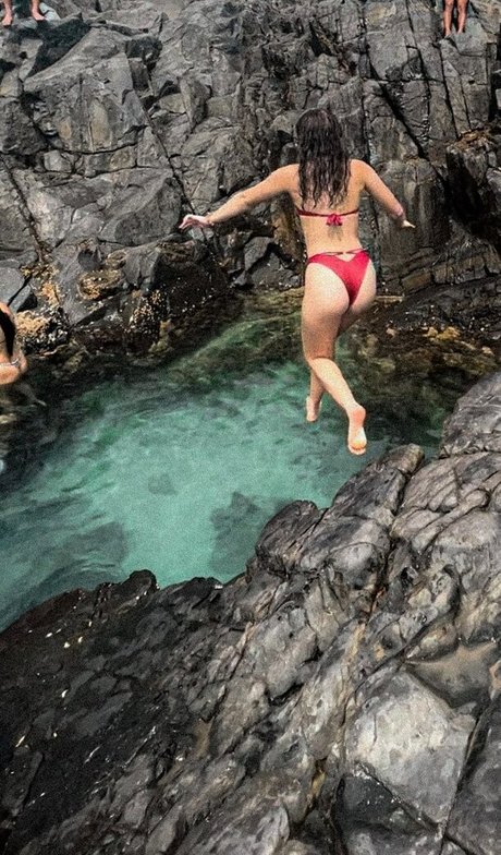 Strawbitty hot model pics