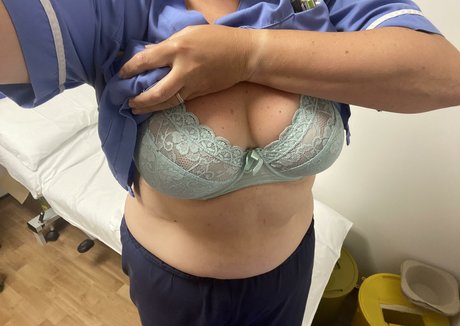 ssbbw granny onlyfans hot photos
