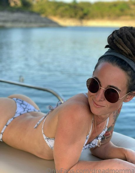 dreadmomma pornstar naked archive