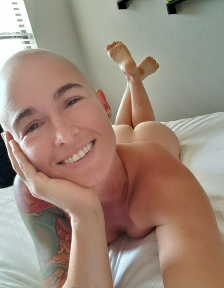 dreadmomma hot actress images