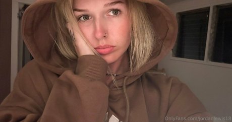 curvy nude onlyfans hot nude archive