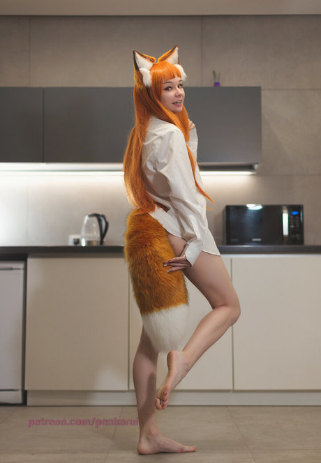 Penkarui sexy star photos