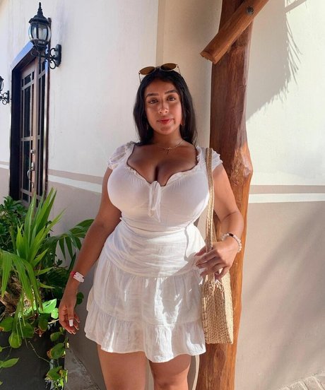 baelib naked model galleries