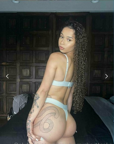 tall onlyfans top picture