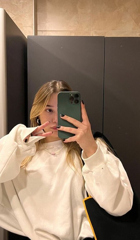 asian pussy onlyfans erotic photos