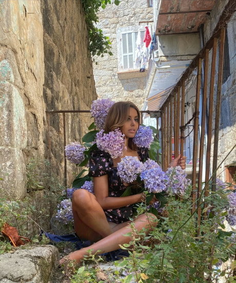 college girl onlyfans hot porn image