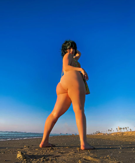 blonde cougar onlyfans sexy nude pictures