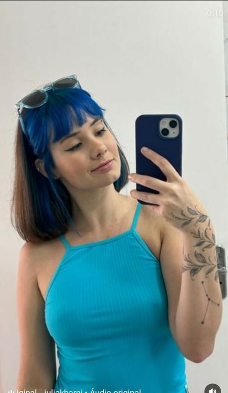 Julia K Barni nude model archive