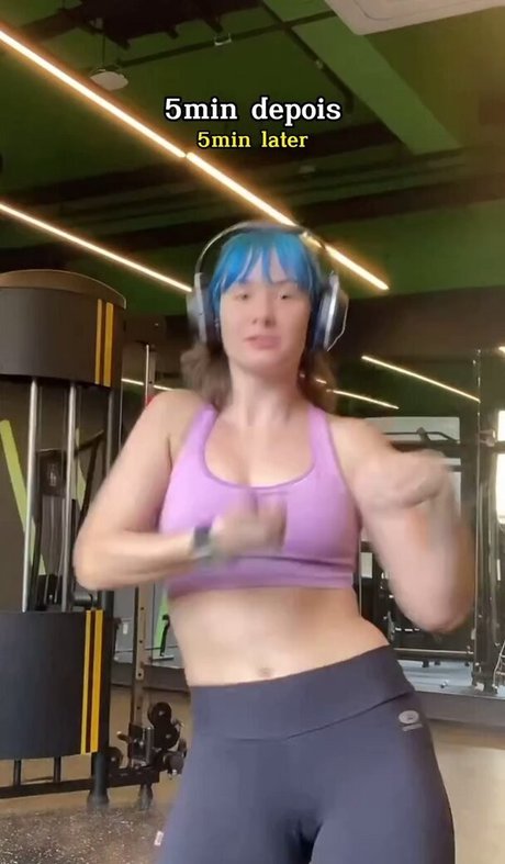 Julia K Barni Profile