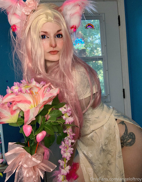 angeloftroy erotic model img