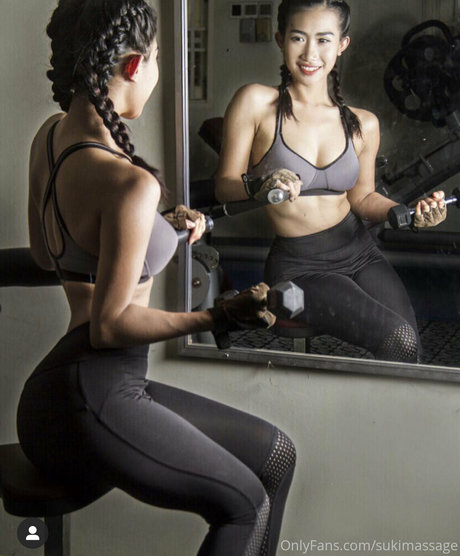 mochianaa hd pornstar gallery