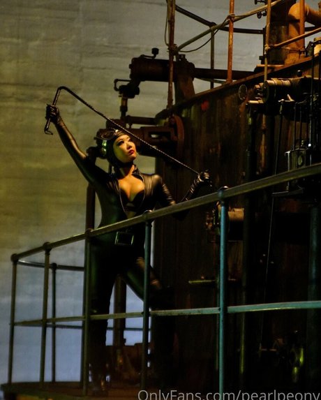 pearlpeony hot pornstar image