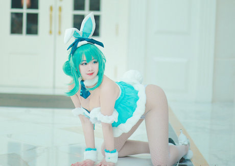 pearlpeony model perfect picture