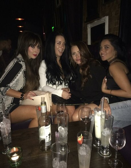 Kelly Louise Sheridan star sex galleries