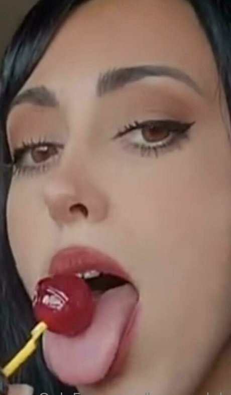 karencalab art model images