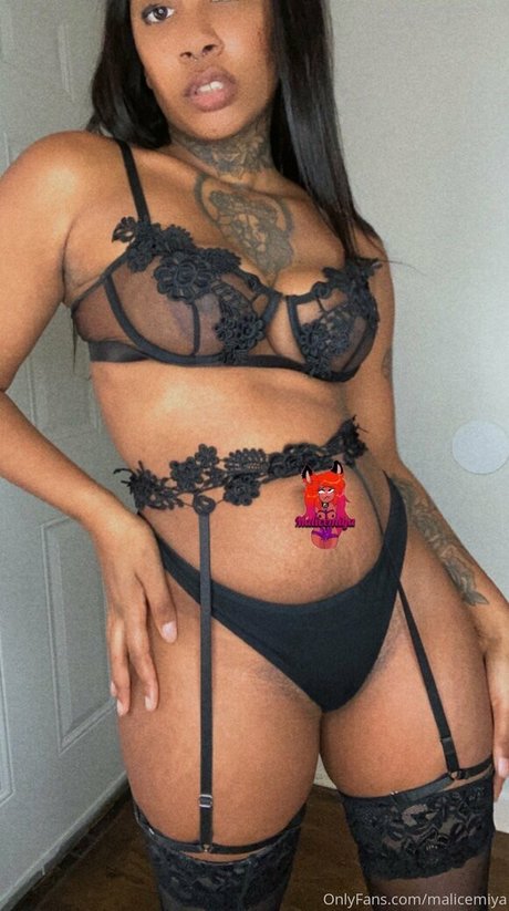 malicemiya star exclusive img