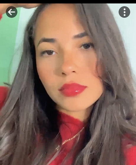 raissa dm hot actress image