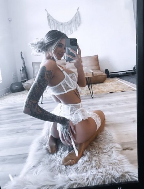 Alyssa Litanski star nude archive