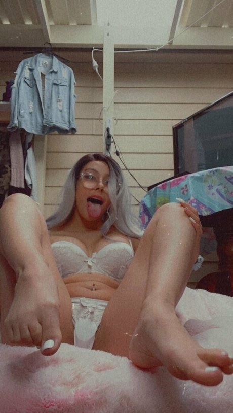 cute pussy onlyfans erotic photo