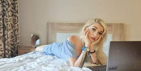 aliyarowefree hd pornstar galleries