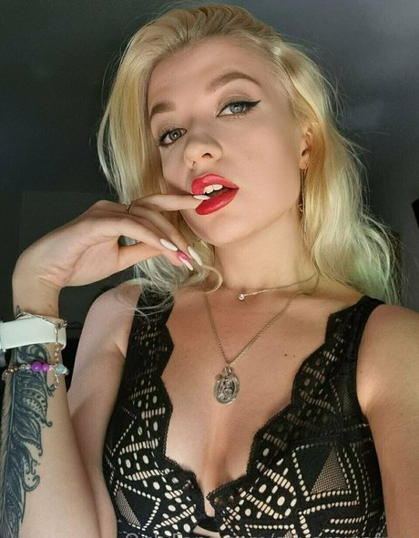 aliyarowefree star sex pictures