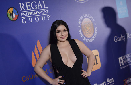 Ariel Winter Images
